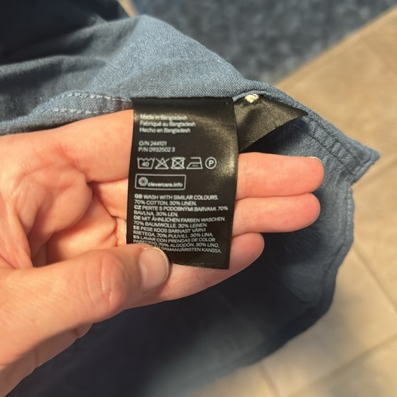H&M button up - Picture 4 of 4